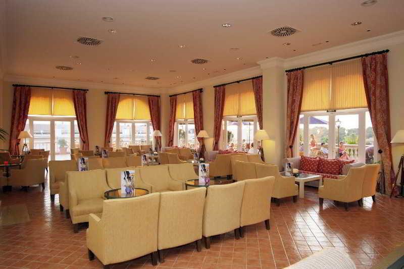 Grupotel Macarella Suites & Spa Son Xoriguer Restaurace fotografie